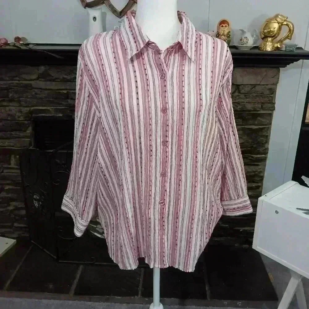 "Baxter‎ & Wells" Sz 1X Ladies Red, White and Tan Blouse